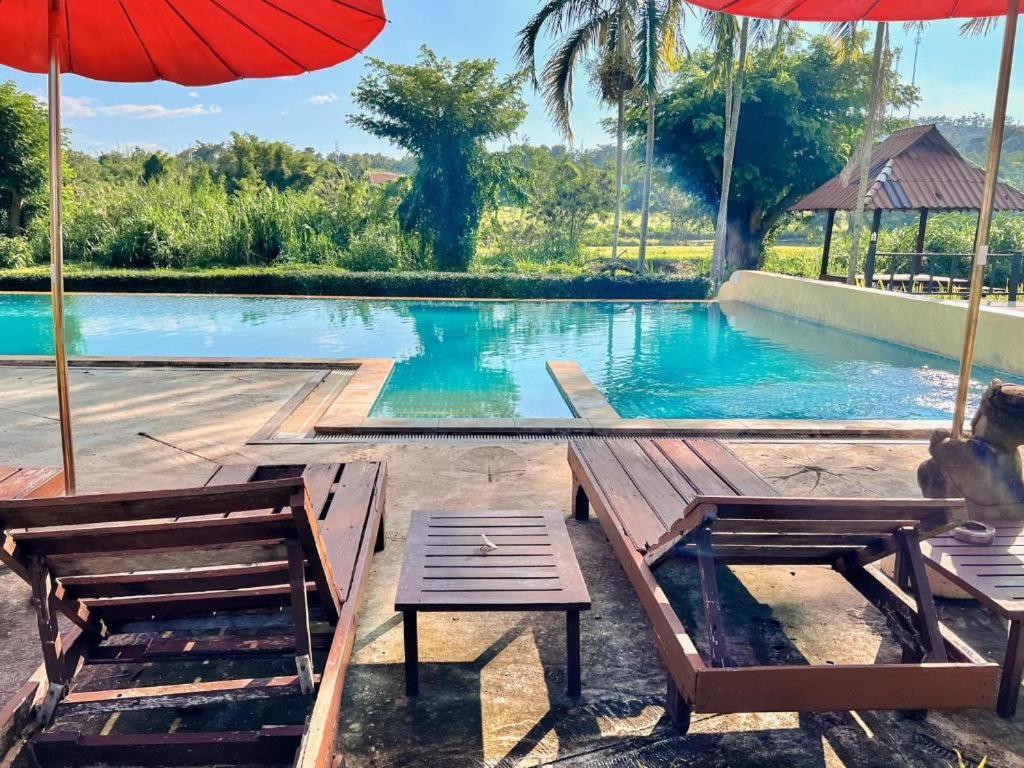 Pai Hotsprings Spa Resort Экстерьер фото